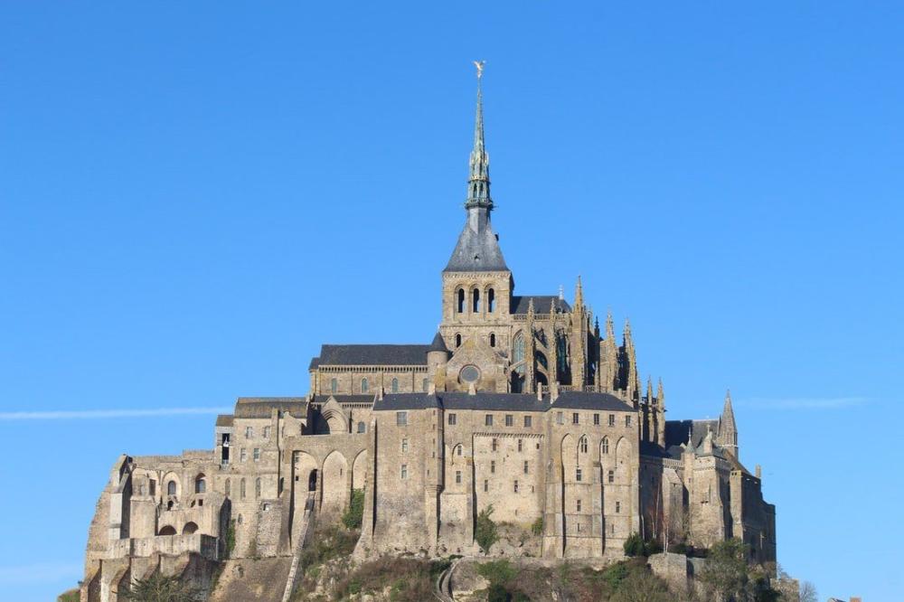mont st michel